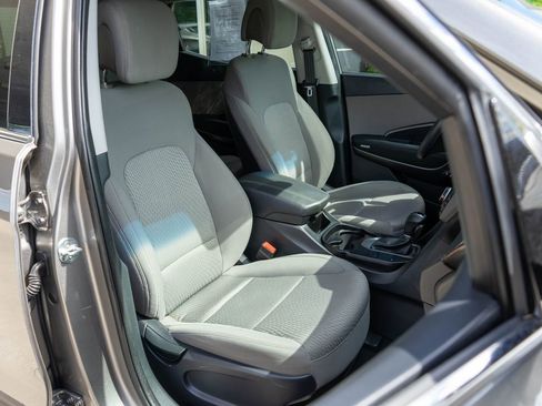 Used 2018 Hyundai Santa Fe Sport AWD/4WD image 9