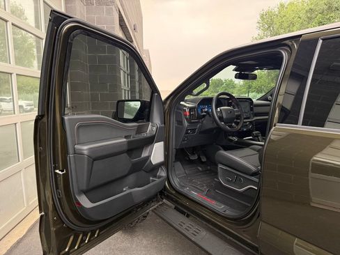 Used 2026 Ford F150 Raptor AWD/4WD image 18