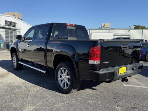 Used 2013 GMC Sierra 1500 Denali image 5