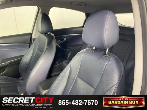 Used 2014 Hyundai Elantra GT w/ Option Group 02 FWD image 9