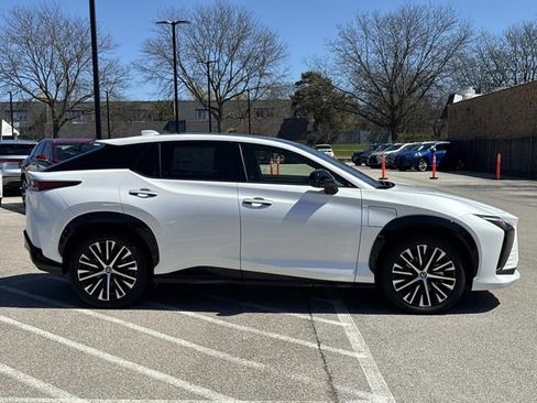 New 2026 Lexus RZ 350e 2WD image 4