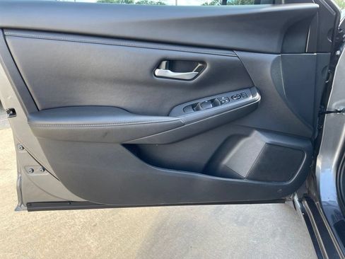Used 2024 Nissan Sentra SV w/ Lighting Package FWD image 17