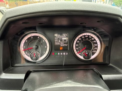 Used 2017 RAM 1500 Express w/ Express Value Package AWD/4WD image 18