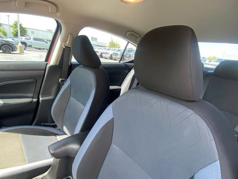 Used 2025 Nissan Versa SV w/ Trunk Package FWD image 20