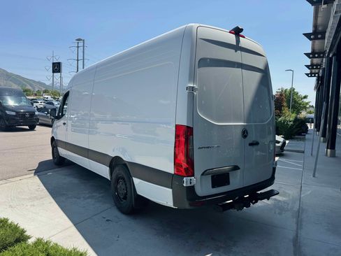 New 2025 Mercedes-Benz Sprinter 2500 image 5