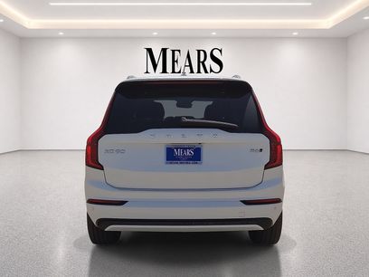 New 2026 Volvo XC90 B6 Ultra w/ Protection Package Premier