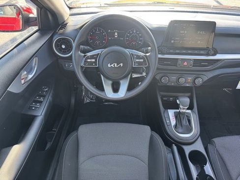 Certified 2024 Kia Forte LXS w/ LXS Technology Package image 16