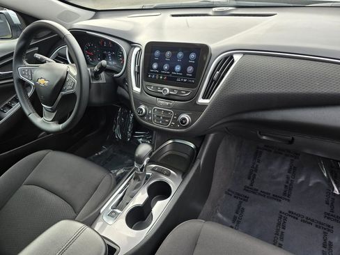 Used 2024 Chevrolet Malibu LT w/ Sport Edition FWD image 10