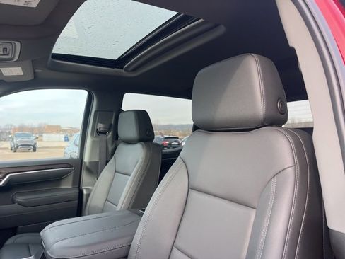 New 2026 GMC Sierra 1500 SLT w/ SLT Premium Plus Package image 18