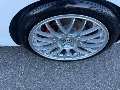 Used 2012 Volkswagen GTI 2-Door FWD image 9