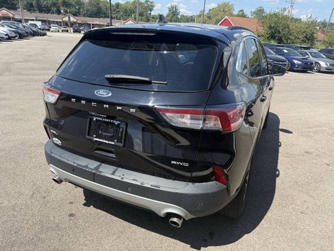 Used 2022 Ford Escape SEL w/ Technology Package AWD/4WD image 10