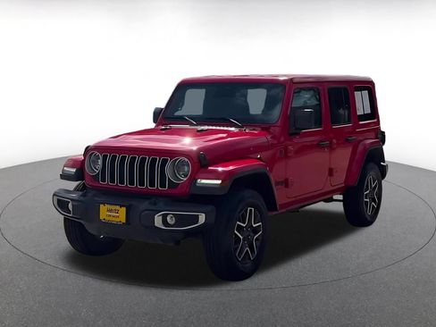 Used 2025 Jeep Wrangler Unlimited Sahara AWD/4WD image 14