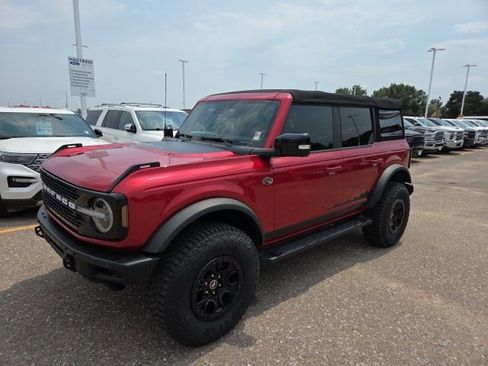 Used 2021 Ford Bronco Wildtrak AWD/4WD image 12