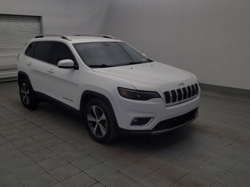 Used 2019 Jeep Cherokee Limited image 13