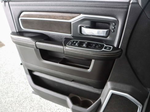 Used 2020 RAM 2500 Laramie image 22