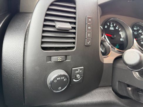 Used 2012 Chevrolet Silverado 1500 LT w/ All-Star Edition AWD/4WD image 24
