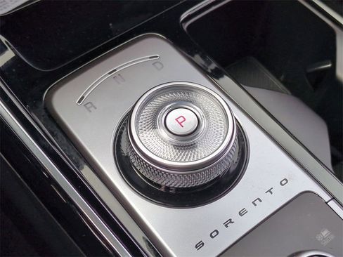 Certified 2026 Kia Sorento SX Prestige image 15