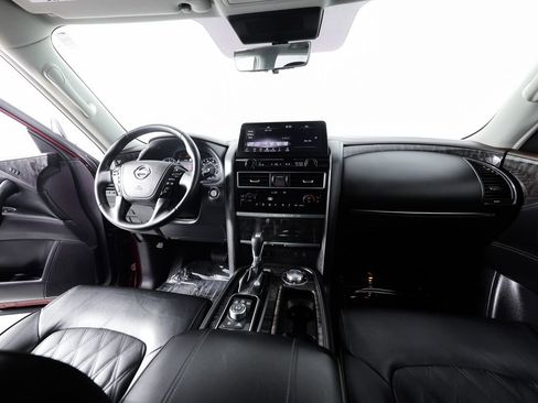 Used 2024 Nissan Armada Platinum w/ Captain's Chairs Package image 23