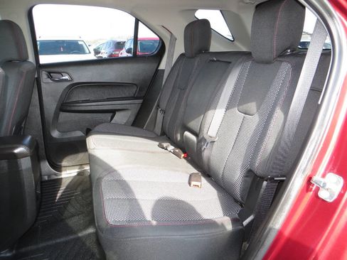 Used 2017 Chevrolet Equinox LT w/ Convenience Package image 24