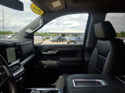 Used 2022 Chevrolet Silverado 1500 LTZ image 26