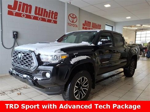 Used 2023 Toyota Tacoma TRD Sport image 1