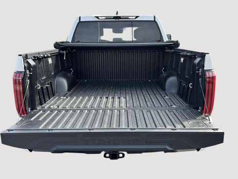 Used 2024 Toyota Tundra Limited AWD/4WD image 20