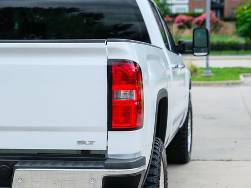 Used 2015 GMC Sierra 2500 SLT w/ Duramax Plus Package AWD/4WD image 20
