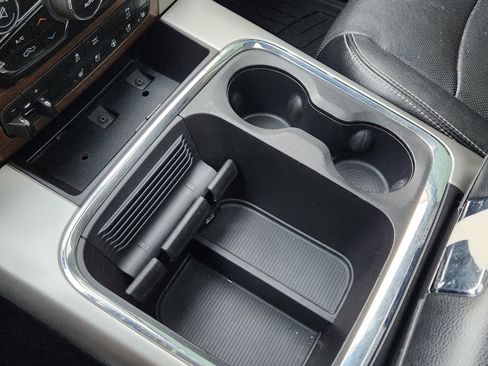 Used 2016 RAM 2500 Laramie w/ Convenience Group image 24