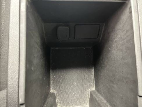 Used 2019 Chevrolet Blazer LT image 25