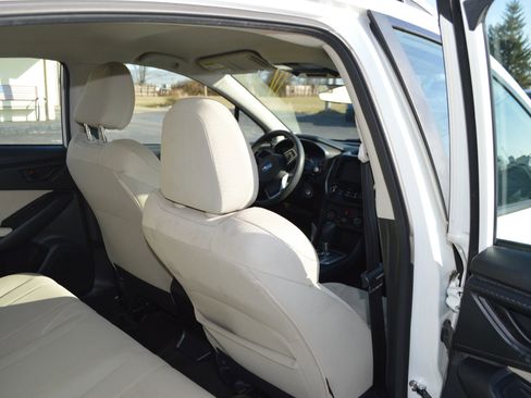 Used 2019 Subaru Impreza 2.0i Premium image 26