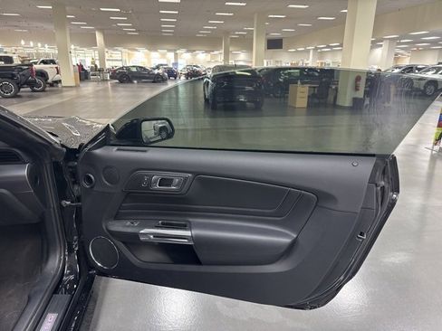 Used 2020 Ford Mustang GT Premium w/ Equipment Group 401A image 11