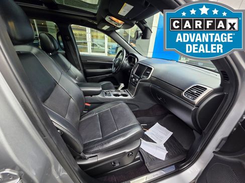 Used 2018 Jeep Grand Cherokee Limited w/ Luxury Group II image 15