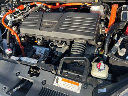 Used 2022 Honda CR-V Touring image 10