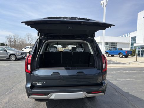 Certified 2025 Ford Expedition Platinum w/ Driver's Package AWD/4WD image 14