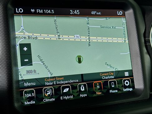 Used 2022 Jeep Wrangler Sahara w/ Cold Weather Group image 22