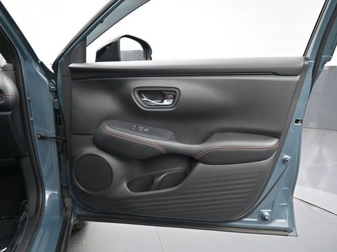 Certified 2023 Honda HR-V Sport image 38