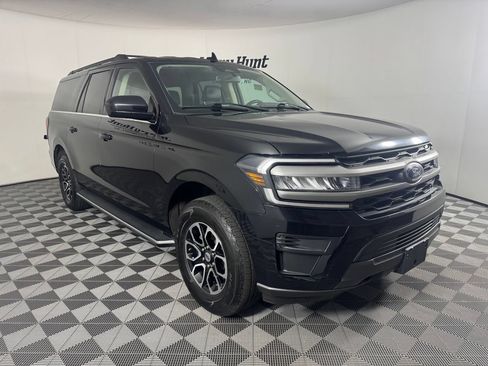 Used 2023 Ford Expedition Max XLT AWD/4WD image 5