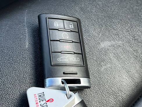 Used 2014 Cadillac ELR w/ Luxury Package image 27