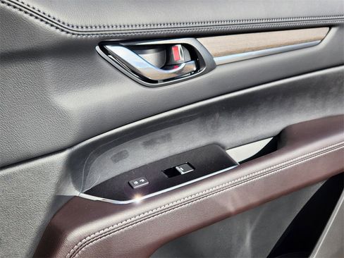 New 2025 MAZDA CX-5 Signature image 22