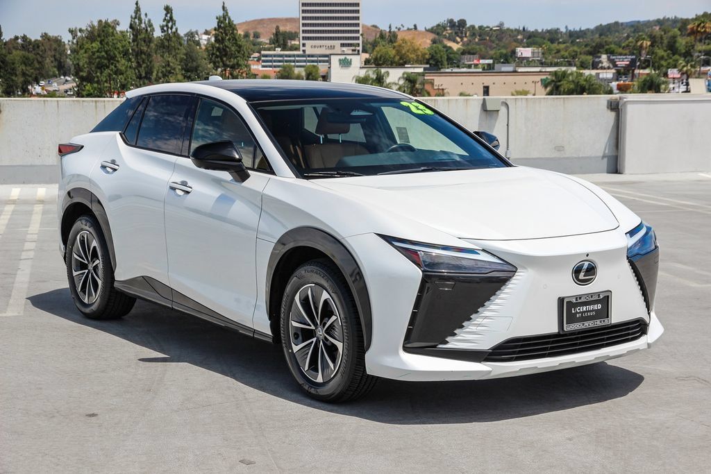 Certified 2023 Lexus RZ 450e Premium w/ Technology Package AWD/4WD image 3