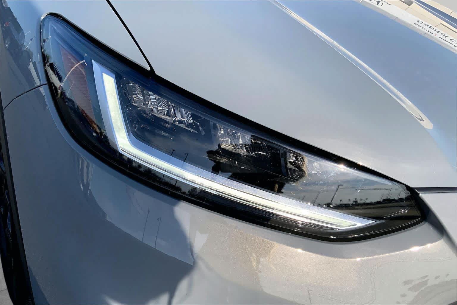 Used 2025 Honda HR-V Sport image 27
