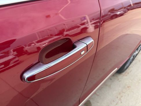 Used 2019 GMC Acadia Denali w/ Technology Package image 16