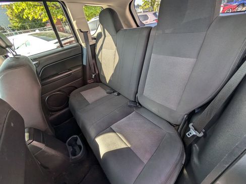 Used 2014 Jeep Compass Sport w/ Power Value Group image 18