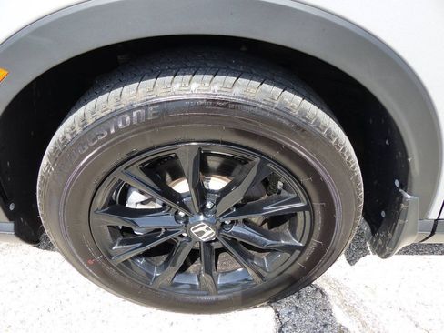 Used 2025 Honda CR-V Sport image 14