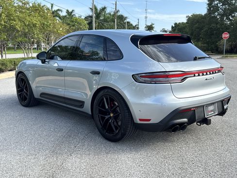 Used 2023 Porsche Macan S AWD/4WD image 6