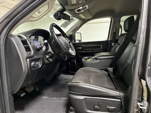 Used 2024 RAM 2500 Laramie AWD/4WD image 20