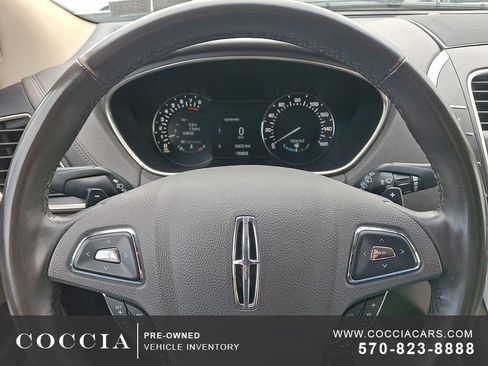 Used 2017 Lincoln MKX Select w/ Select Plus Package AWD/4WD image 20