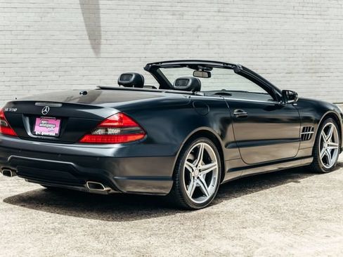 Used 2011 Mercedes-Benz SL 550 image 7