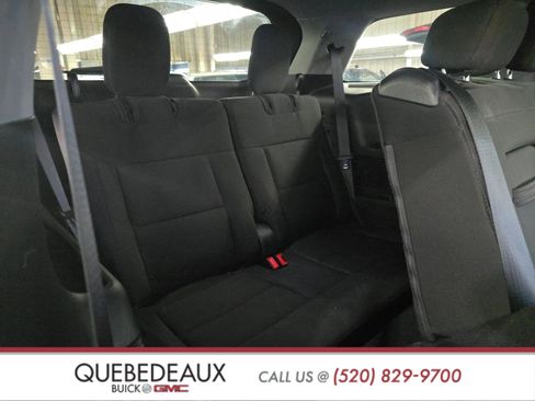 Used 2021 Ford Explorer XLT image 16