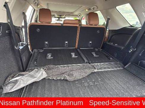 Used 2024 Nissan Pathfinder Platinum w/ Cargo Package AWD/4WD image 27